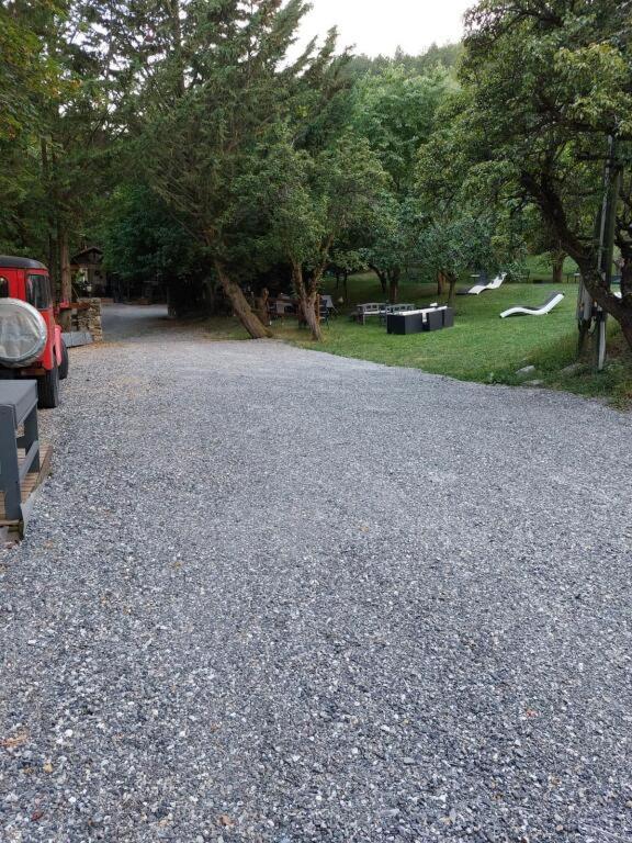 & Restaurant Le Chalvet * Embrun