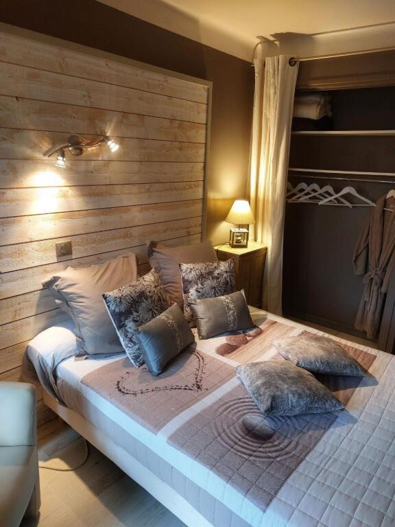 & Restaurant Le Chalvet Hotel